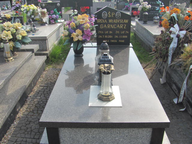 Grób Irena Garncarz